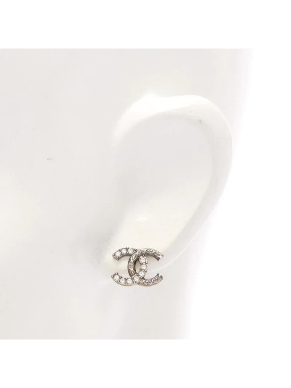 Chanel Earrings CC Logo