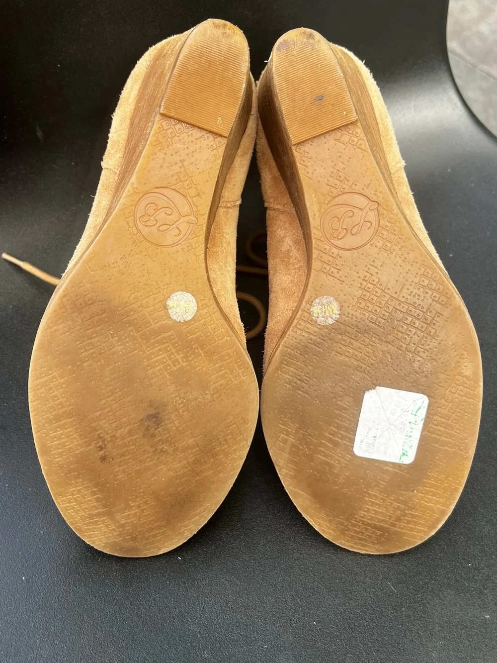 Lucky Brand Ysabel Suede Lace-Up Wedge Ankle Booties Tan size 8
